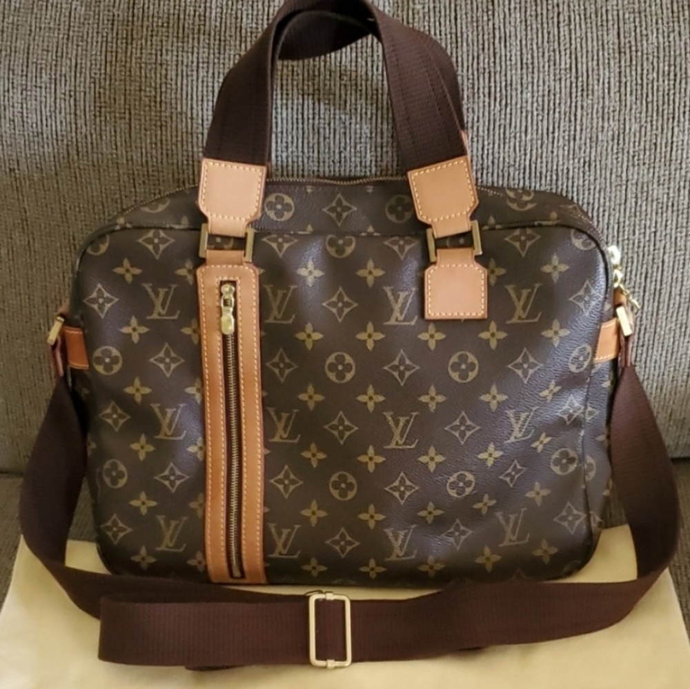Authentic Louis Vuitton Sac Bosphore